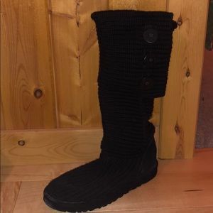 Knitted Uggs
